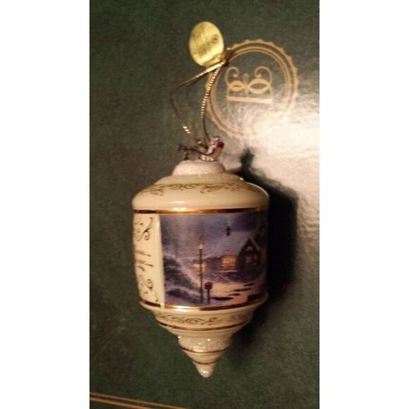 Thomas Kinkade Bradford Heirloom Glass Christmas Ornament Home for the Evening - Picture 4 of 6